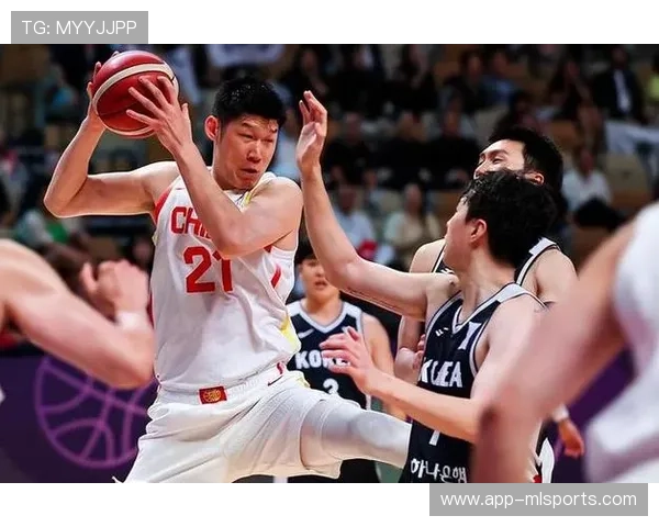 胡金秋周琦内线巅峰对决机动性与护筐能力碰撞伤病成最大变数